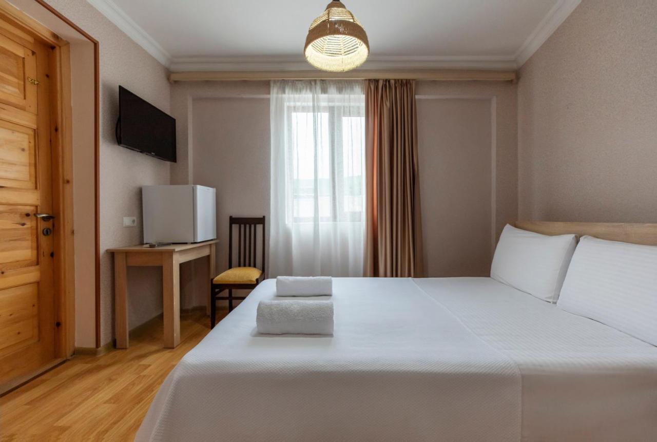 Royal House Hotel Gori Exterior photo