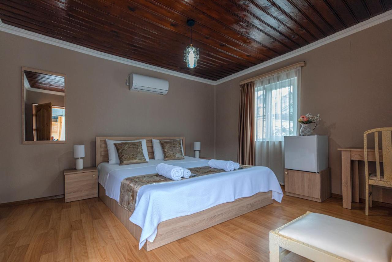 Royal House Hotel Gori Exterior photo