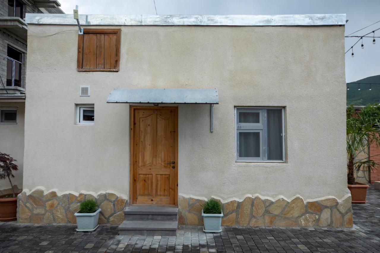 Royal House Hotel Gori Exterior photo